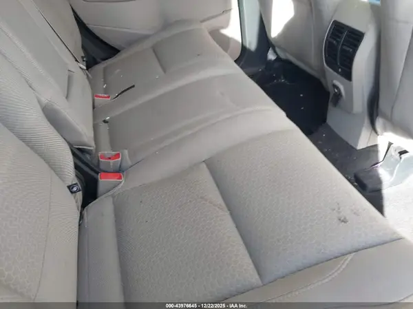 1FMCU0GD9JUD26363 2018 FORD ESCAPE - Image 8