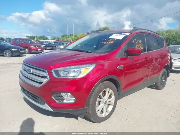 1FMCU0GD9JUD36861 2018 FORD ESCAPE - Image 2