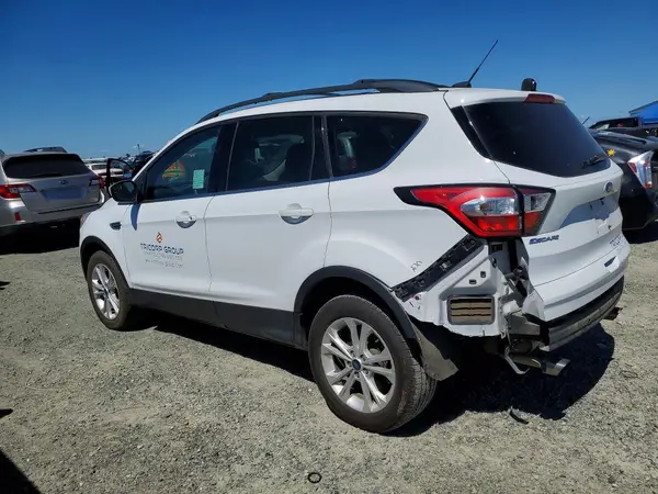 1FMCU0GD9JUD37802 2018 FORD ESCAPE - Image 2