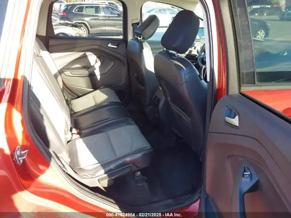 1FMCU0GD9KUA06901 2019 FORD ESCAPE - Image 8