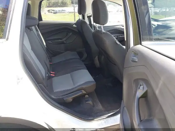 1FMCU0GD9KUA07059 2019 FORD ESCAPE - Image 8