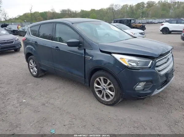 1FMCU0GD9KUA10091 2019 FORD ESCAPE - Image 1