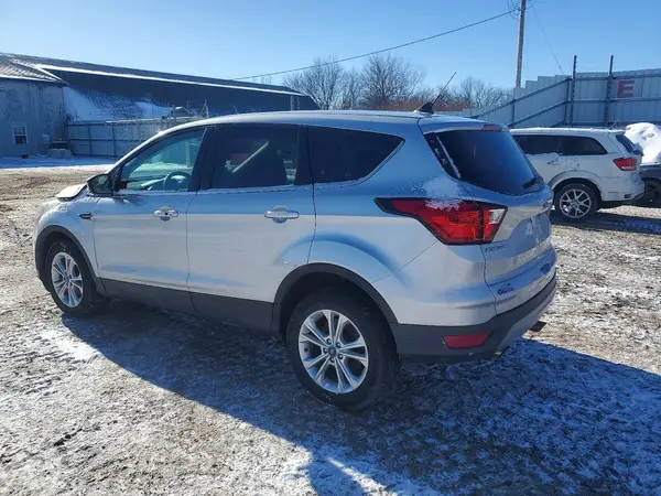 1FMCU0GD9KUA14576 2019 FORD ESCAPE - Image 2