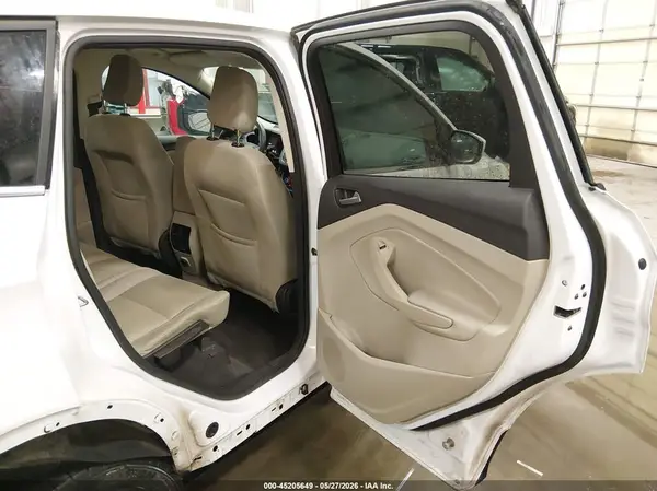 1FMCU0GD9KUA17655 2019 FORD ESCAPE - Image 8