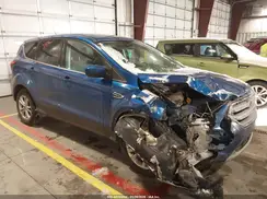 1FMCU0GD9KUA33094 2019 FORD ESCAPE