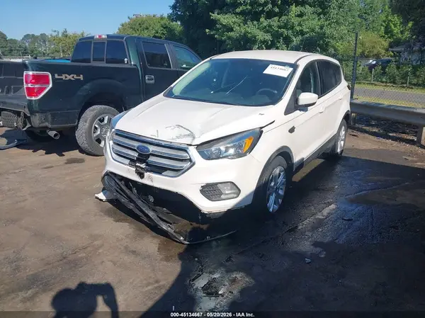 1FMCU0GD9KUA58254 2019 FORD ESCAPE - Image 2