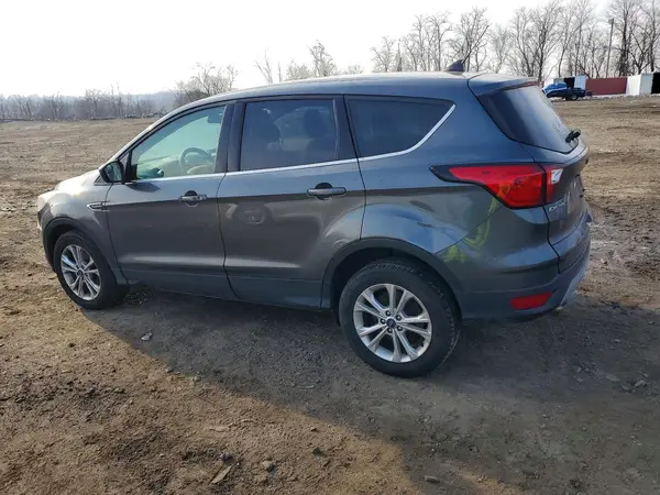 1FMCU0GD9KUA59615 2019 FORD ESCAPE - Image 2