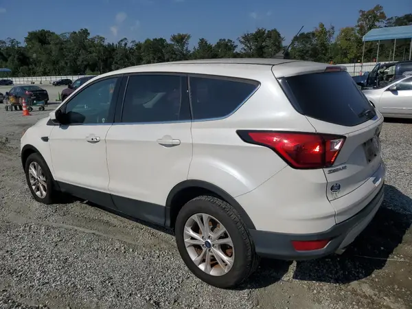 1FMCU0GD9KUA81064 2019 FORD ESCAPE - Image 2