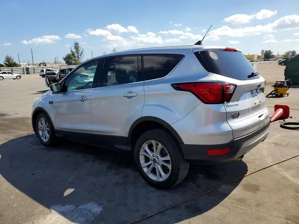 1FMCU0GD9KUA89651 2019 FORD ESCAPE - Image 2