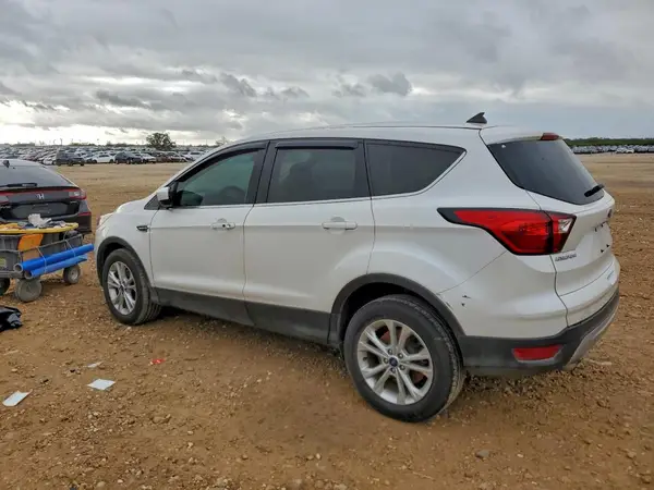 1FMCU0GD9KUB00177 2019 FORD ESCAPE - Image 2