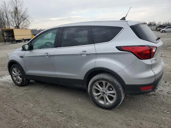 1FMCU0GD9KUB01989 2019 FORD ESCAPE - Image 2