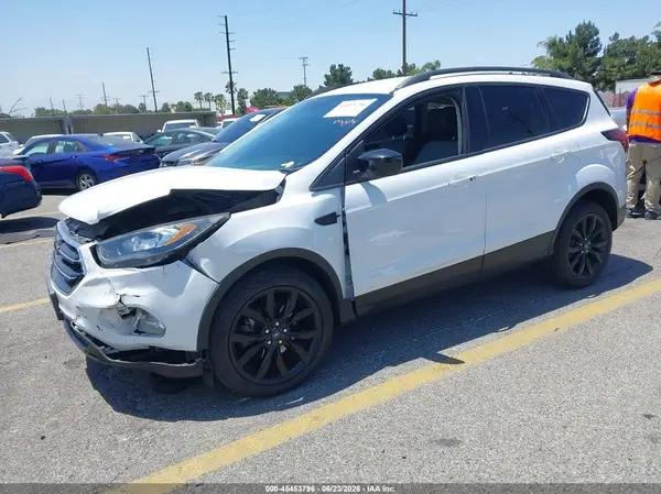 1FMCU0GD9KUB05153 2019 FORD ESCAPE - Image 2