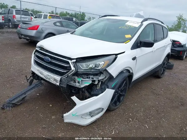 1FMCU0GD9KUB14208 2019 FORD ESCAPE - Image 2