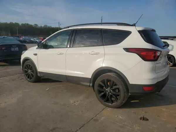 1FMCU0GD9KUB29680 2019 FORD ESCAPE - Image 2