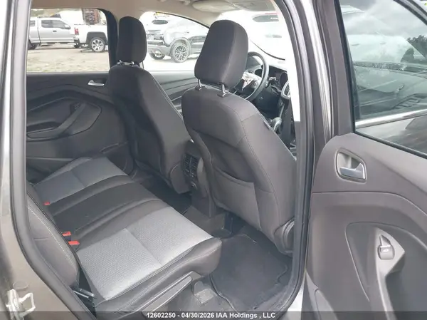 1FMCU0GD9KUB36273 2019 FORD ESCAPE - Image 8
