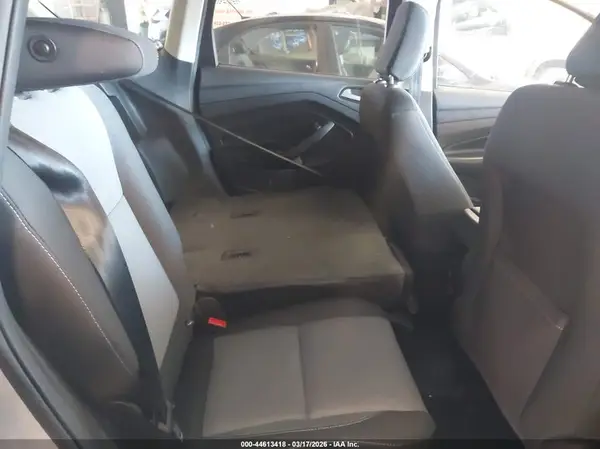 1FMCU0GD9KUB38797 2019 FORD ESCAPE - Image 8
