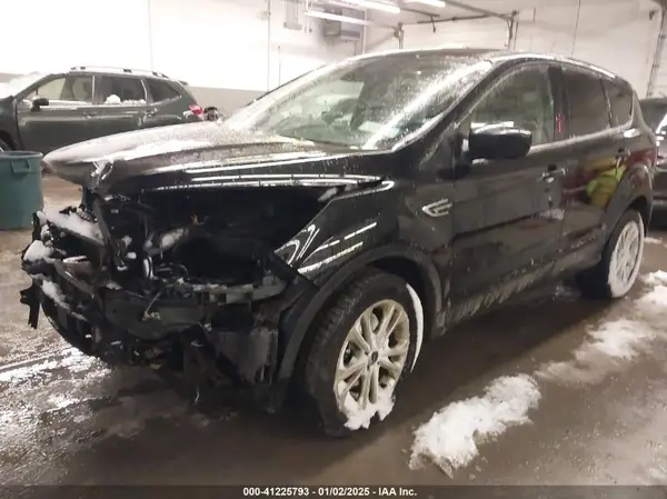 1FMCU0GD9KUB81777 2019 FORD ESCAPE - Image 2
