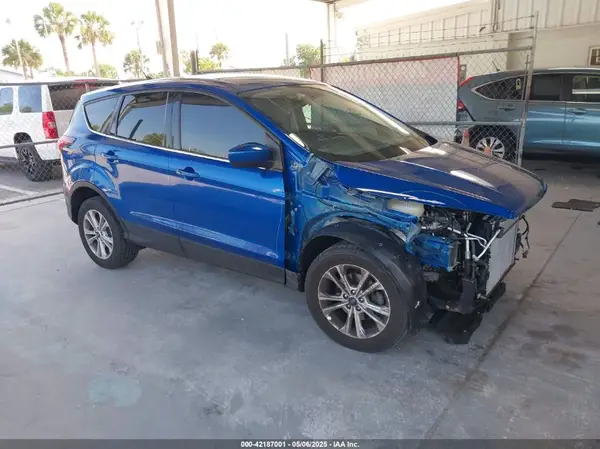 1FMCU0GD9KUB84873 2019 FORD ESCAPE - Image 1