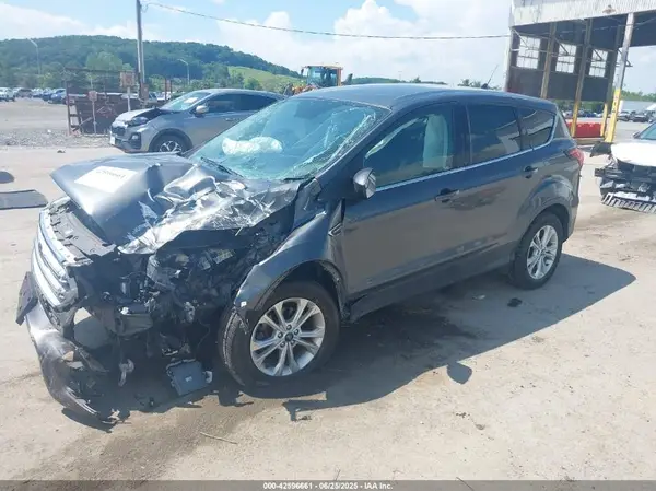 1FMCU0GD9KUB88485 2019 FORD ESCAPE - Image 2