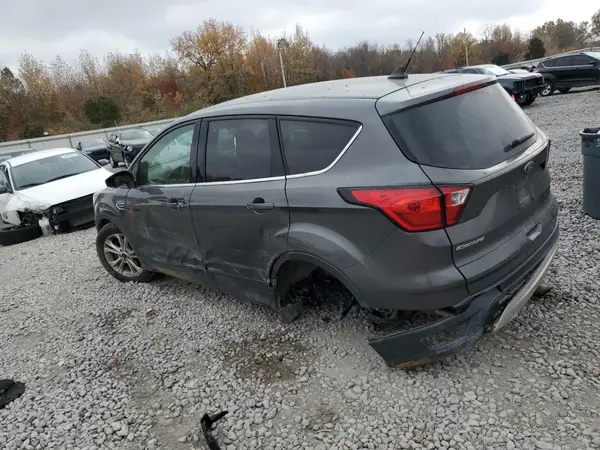 1FMCU0GD9KUB94805 2019 FORD ESCAPE - Image 2