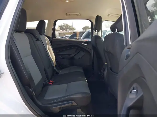 1FMCU0GD9KUC06905 2019 FORD ESCAPE - Image 8