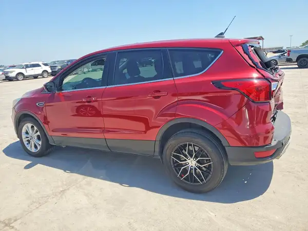 1FMCU0GD9KUC09819 2019 FORD ESCAPE - Image 2