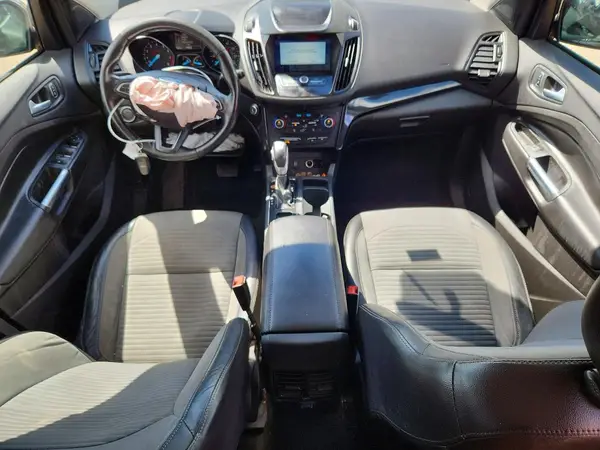 1FMCU0GD9KUC21582 2019 FORD ESCAPE - Image 8