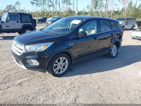 1FMCU0GD9KUC46398 2019 FORD ESCAPE - Image 2