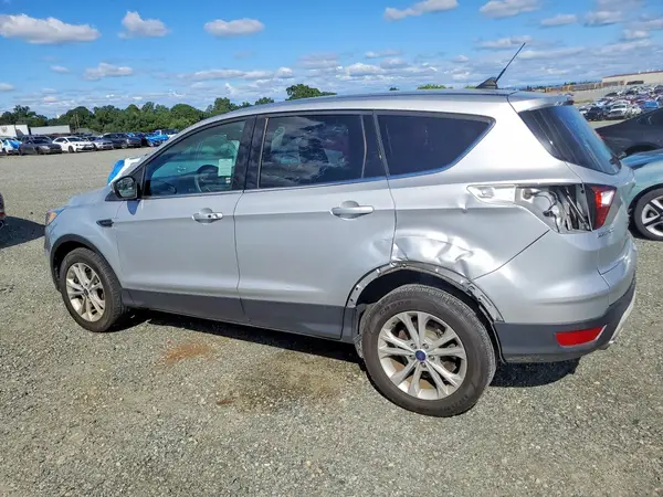 1FMCU0GD9KUC54811 2019 FORD ESCAPE - Image 2