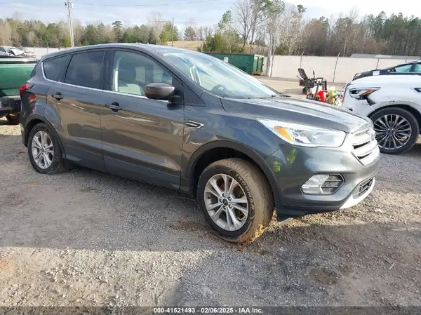 1FMCU0GD9KUC56249 2019 FORD ESCAPE - Image 1