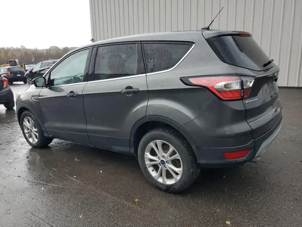 1FMCU0GDXHUA02669 2017 FORD ESCAPE - Image 2