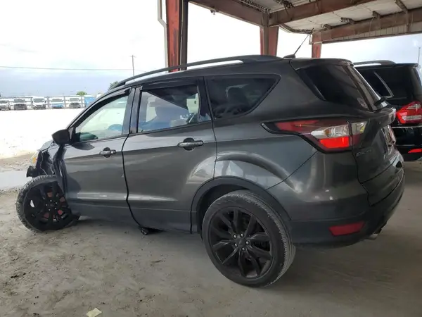 1FMCU0GDXHUA09573 2017 FORD ESCAPE - Image 2