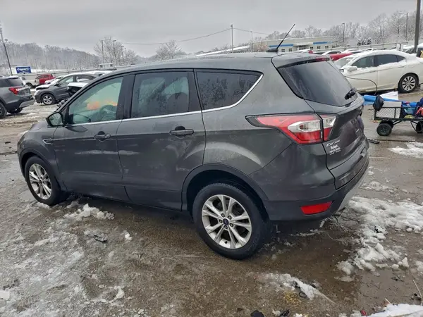 1FMCU0GDXHUA12389 2017 FORD ESCAPE - Image 2