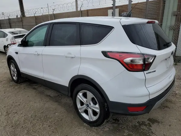 1FMCU0GDXHUA25126 2017 FORD ESCAPE - Image 2