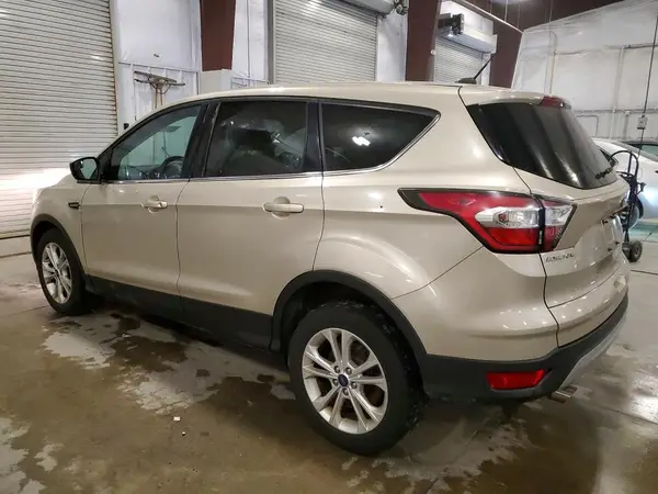 1FMCU0GDXHUA32884 2017 FORD ESCAPE - Image 2