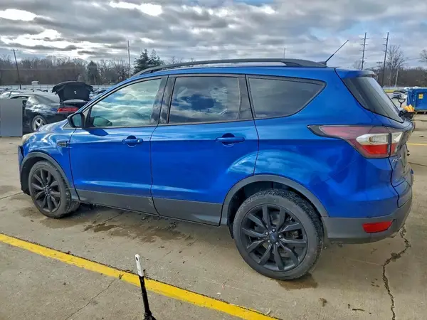 1FMCU0GDXHUA38359 2017 FORD ESCAPE - Image 2