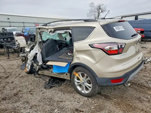 1FMCU0GDXHUA42461 2017 FORD ESCAPE - Image 2