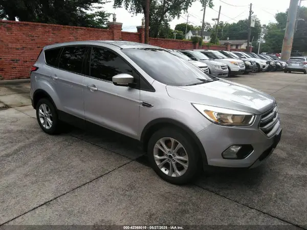 1FMCU0GDXHUA53654 2017 FORD ESCAPE - Image 1