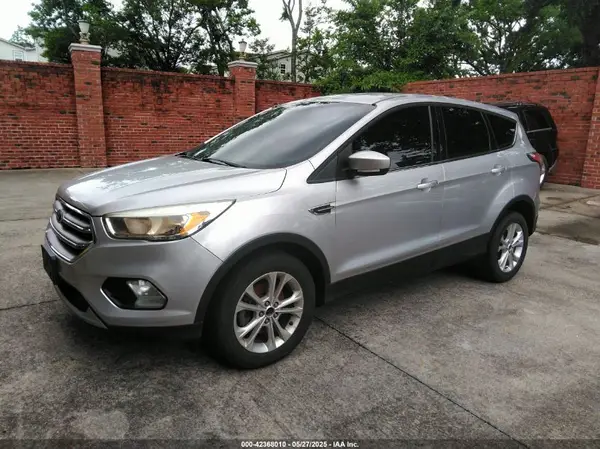 1FMCU0GDXHUA53654 2017 FORD ESCAPE - Image 2