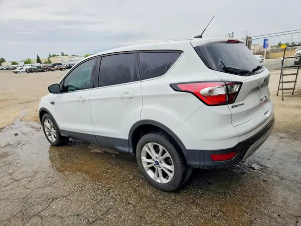 1FMCU0GDXHUA69448 2017 FORD ESCAPE - Image 2