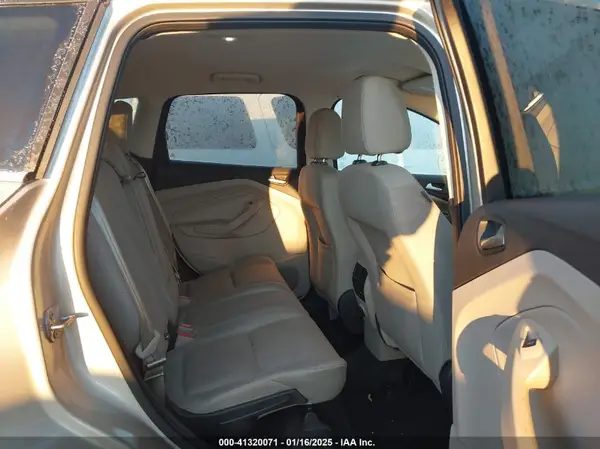 1FMCU0GDXHUB19605 2017 FORD ESCAPE - Image 8