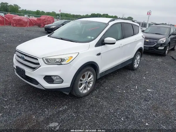 1FMCU0GDXHUB23895 2017 FORD ESCAPE - Image 2