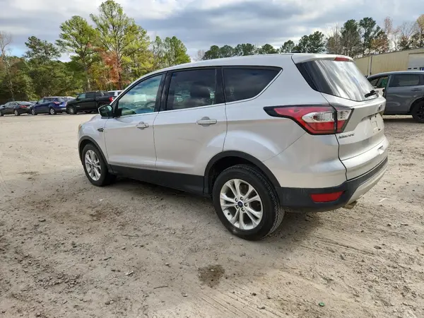 1FMCU0GDXHUB38977 2017 FORD ESCAPE - Image 2