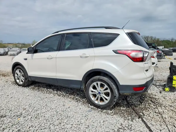 1FMCU0GDXHUB48862 2017 FORD ESCAPE - Image 2
