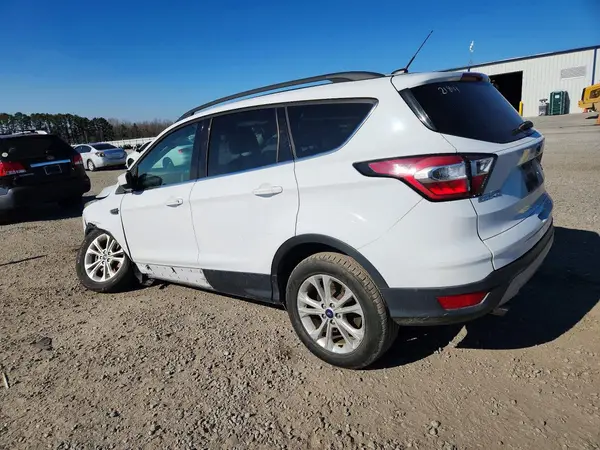 1FMCU0GDXHUB73440 2017 FORD ESCAPE - Image 2
