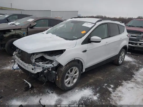 1FMCU0GDXHUB83742 2017 FORD ESCAPE - Image 2