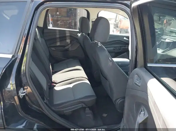 1FMCU0GDXHUB99455 2017 FORD ESCAPE - Image 8