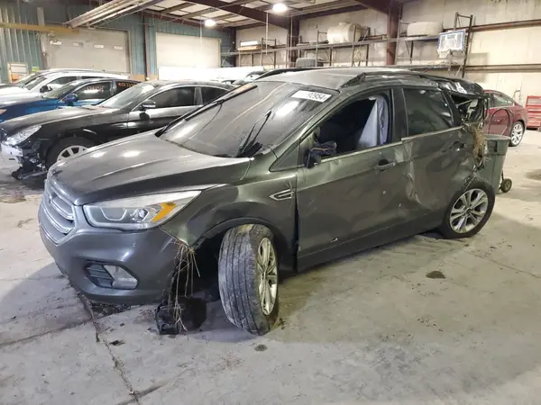 1FMCU0GDXHUC12012 2017 FORD ESCAPE - Image 1