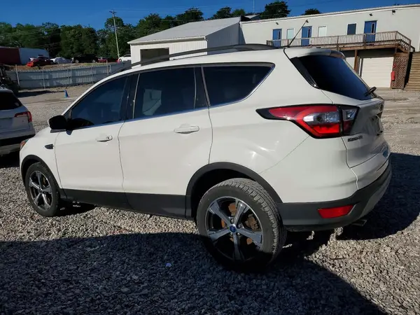 1FMCU0GDXHUC21826 2017 FORD ESCAPE - Image 2