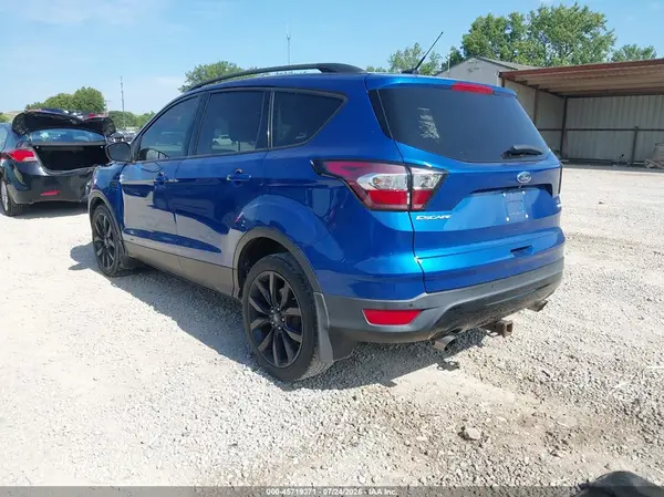 1FMCU0GDXHUC63221 2017 FORD ESCAPE - Image 2